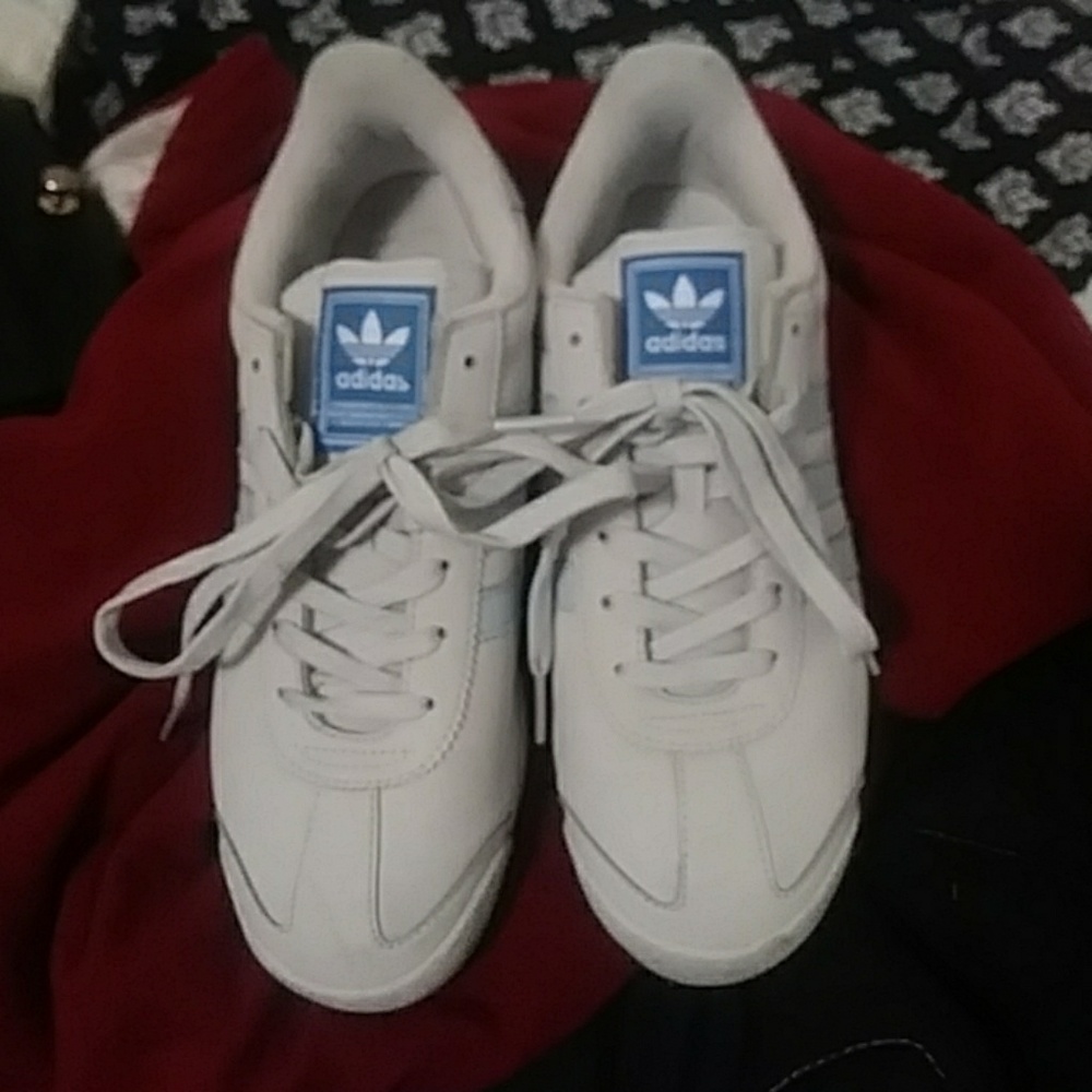 Women's Adidas Samoa